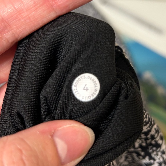 🍋Lululemon Instill Leggings - Picture 4 of 4